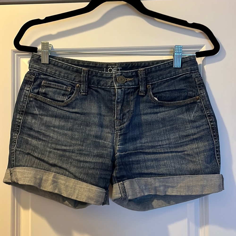 LOFT denim shorts, size 25/0